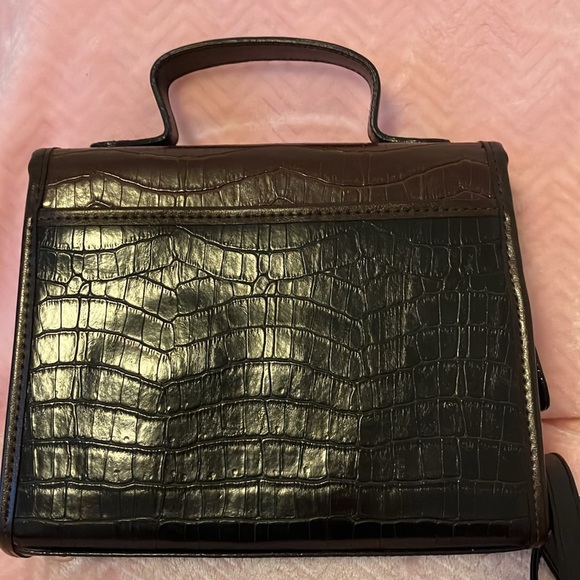 Crossbody bag - Picture 10 of 16